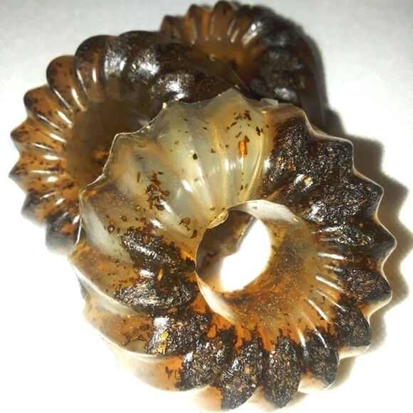 Handcrafted Honey and Matcha doughnut shaped soap bar 1pc BUY 1 GET 1 FREE MIX N - Picture 8 of 12